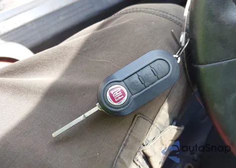 2012 Fiat 500C Pop из США, поврежденный, VIN 3C3CFFDR8CT169489